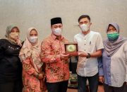 Gandeng Umrah, Pemkab Lingga Teken Nota Kesepahaman Desa Binaan