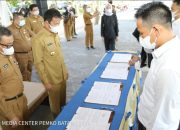 Walikota Rudi Serahkan 653 SK Pegawai Pemerintah dengan Perjanjian Kerja tahap II