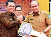 Pemprov Kepri Serahkan Bantuan Bus Untuk SMKN 6 Batam