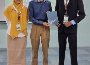 Dua Mahasiswa UIII Presentasi di Forum Bergengsi IFBBE Ke-6, Kuala Lumpur