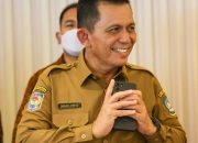 Pemprov Kepri Distribusikan Bantuan Logistik dan Uang Bantu Korban Banjir Natuna