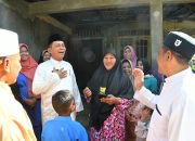 Gubernur Ansar Serahkan Bantuan Instalasi Listrik & CSR Bagi Warga Pulau Korek Galang Kota Batam