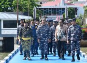 Pangkoarmada I Kunjungi Lanal Karimun dan Tinjau Perbaikan KRI Teluk Celukan Bawang TCB 532