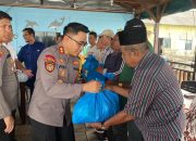 Jumat Berkah, Polres Bintan Bagikan Paket Sembako untuk Masyarakat