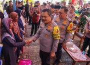 Wakapolri Komjen Pol Agus Andrianto Kunjungi Pulau Penyengat dan Serahkan Bantuan Perbaikan Balai Adat