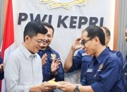 Hari Pers Nasional Tingkat Provinsi Kepri: Hasan, Satukan Langkah Membangun Kepri