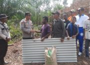 Irjen Pol Yan Fitri Halimansyah Salurkan Bantuan Material Renovasi Rumah Sri Haryanto