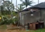 Tujuh Rumah Warga Dompak Rusak Parah Akibat Hantaman Puting Beliung
