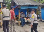 Patroli Tempat Wisata, Polisi Berikan Tips Aman Pengunjung Pantai