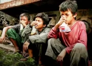Tak Terima Ditegur Saat Ngelem, Pemabuk Tikam Teman Sendiri Gunakan Gunting