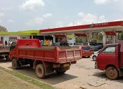 Antrian Panjang SPBU Tanjungpinang, Kadisdagin: Karena Distribusi BBM Tak Tepat Sasaran