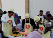 Peringatan Hari Ibu 2024, Bupati Bintan dan OPD Lomba Masak Nasi Goreng