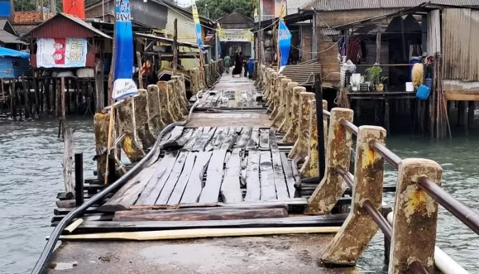 Safari Ramadhan Wilayah Pesisir Bintan, Bupati Roby Janji Perbaiki Fasilitas Dermaga Mantang Baru