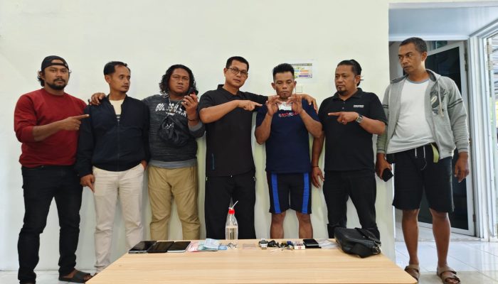 Unit Inteligen Kodim 0315 Tanjungpinang Tangkap Pengedar Narkotika di Barek Motor Kijang