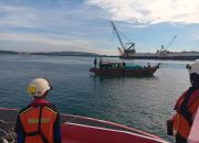 Kapal Pemancing Hanyut Terbawa Arus Laut di Telang, Tim SAR Selamatkan 10 Pemancing