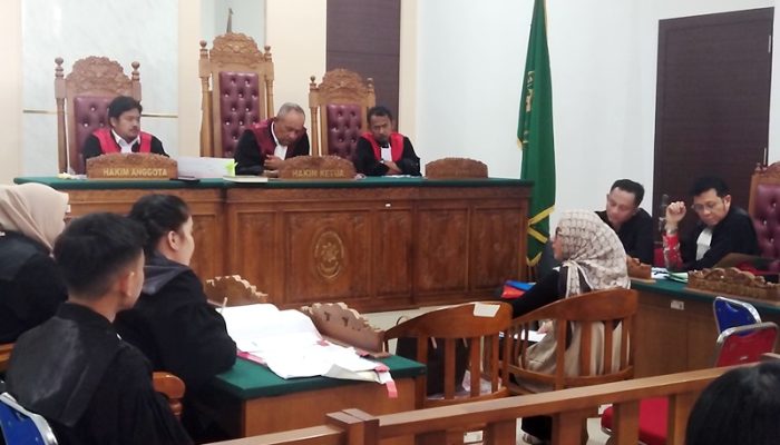 Sidang Lanjutan Korupsi PD BPR Bestari, Mantan HRD Sebut Dirut Lalai, Hakim Pertanyakan Kinerja OJK